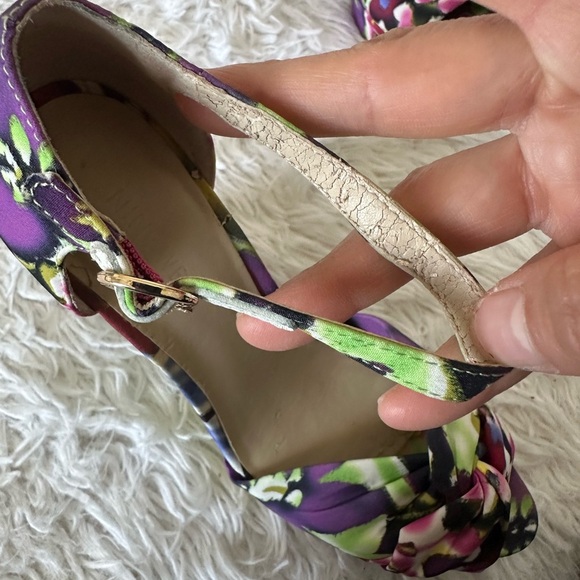 Nine West Purple and Green Wedge Sandals - Picture 10 of 11